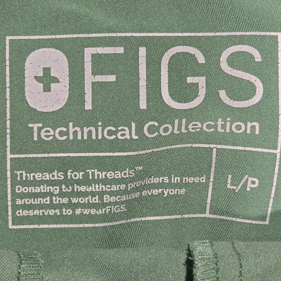 Figs Jade Petite Scrub Pants - Picture 3 of 5